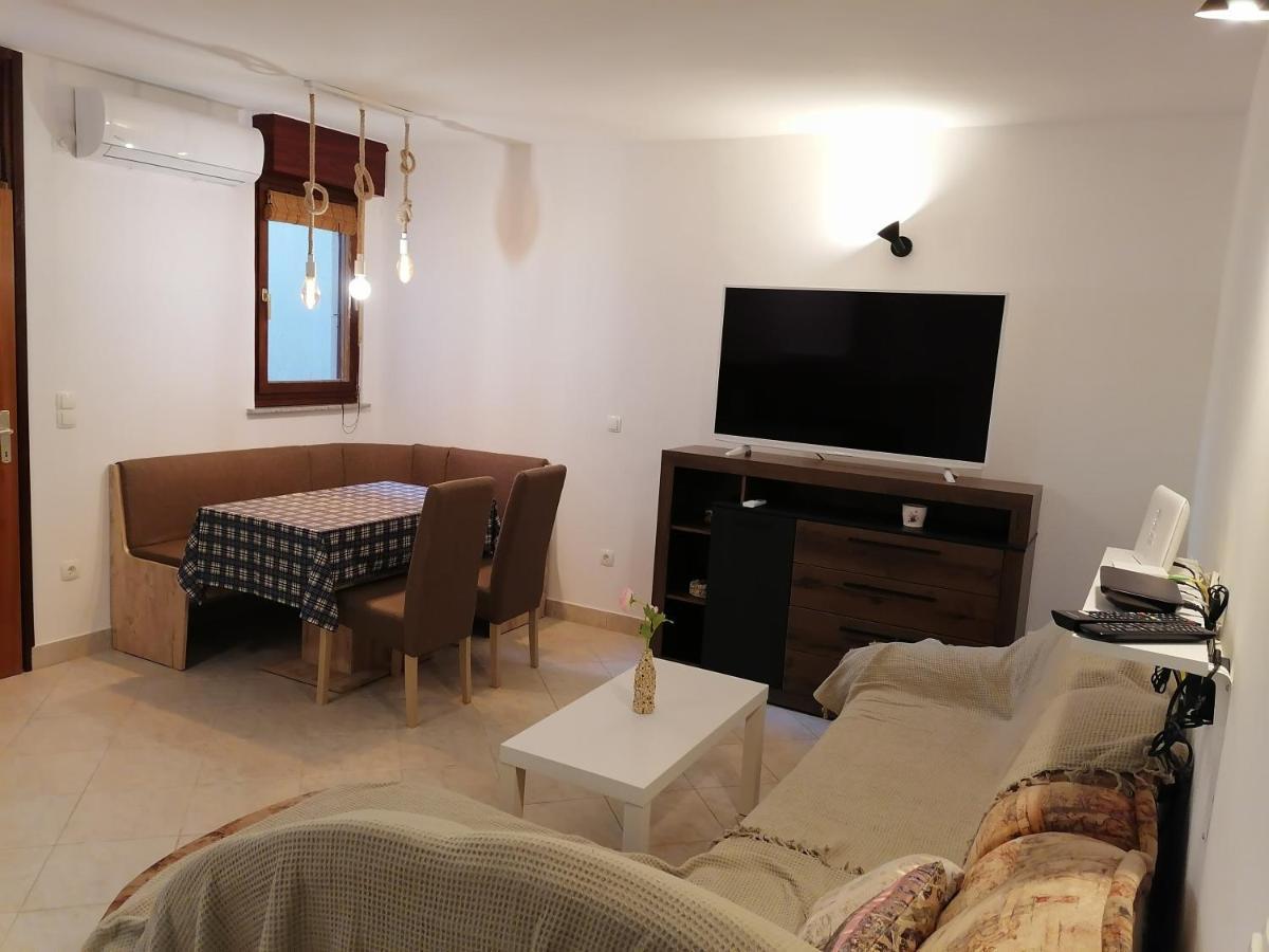 Appartement Kika à Dramalj Extérieur photo